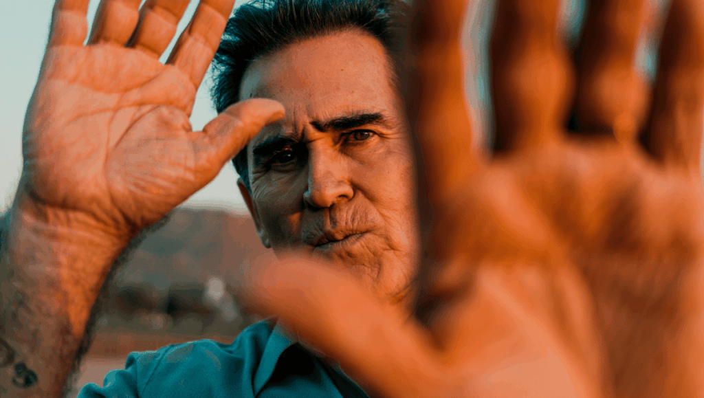 A láncfűrészes démonvadász élete legnagyobb harcát vívja: Bruce Campbell bejelentette, hogy rákbetegséggel küzd Bruce Campbell