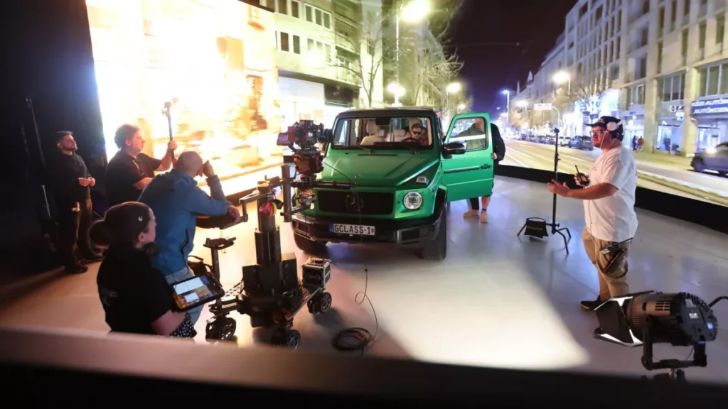Gyilkosságsorozat és Babits-rejtély: ősszel jön a TV2 új magyar thrillere, a Keselyű Dér Zsolt a Keselyű című TV2-sorozatban