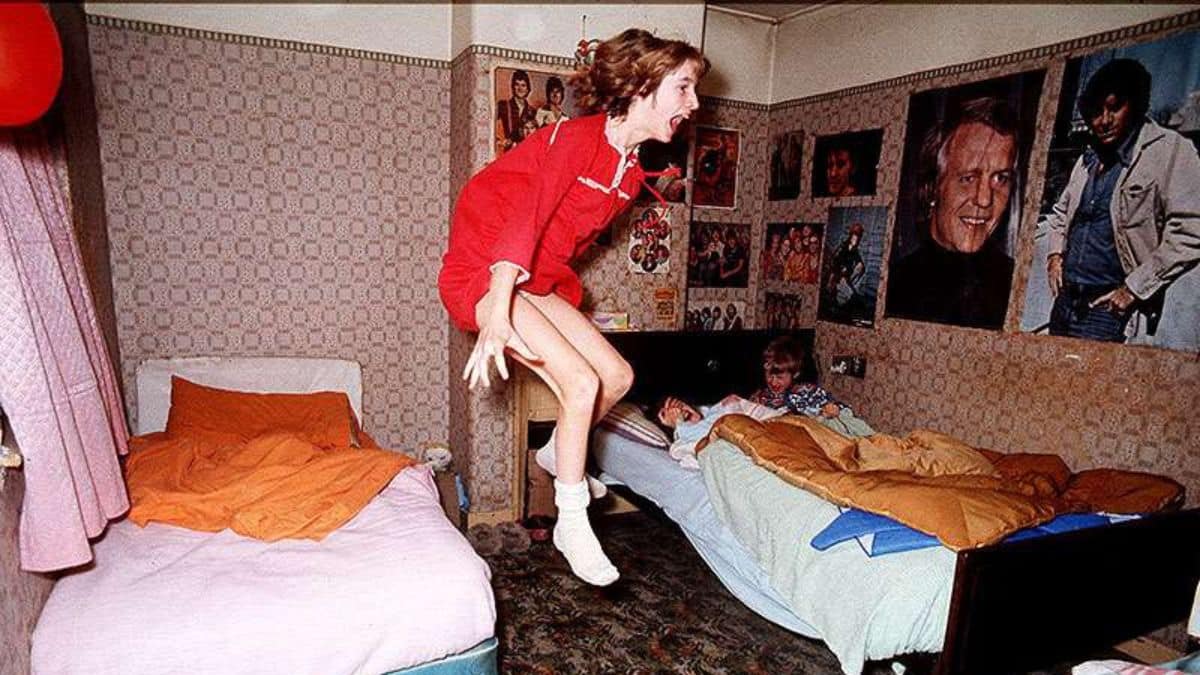 A 11 éves Janet Hodgson és az enfieldi poltergeist megszállása
