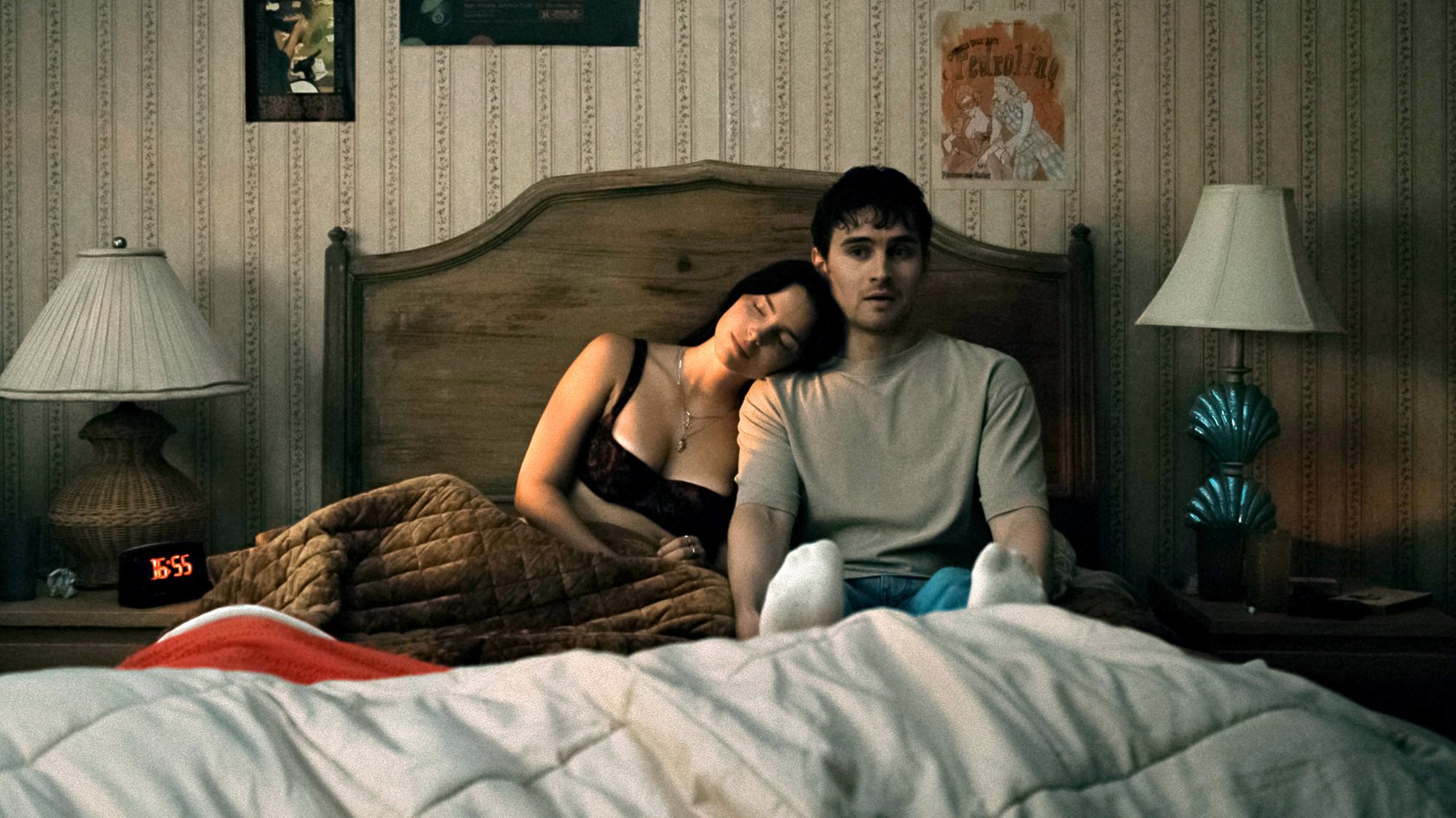 Inde Navarrette és Michael Johnston Nikki és Bear szerepében a Megszállottság című filmben