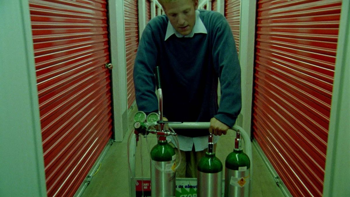 Jelenet a Találmány (Primer) című 2004-es sci-fi filmből